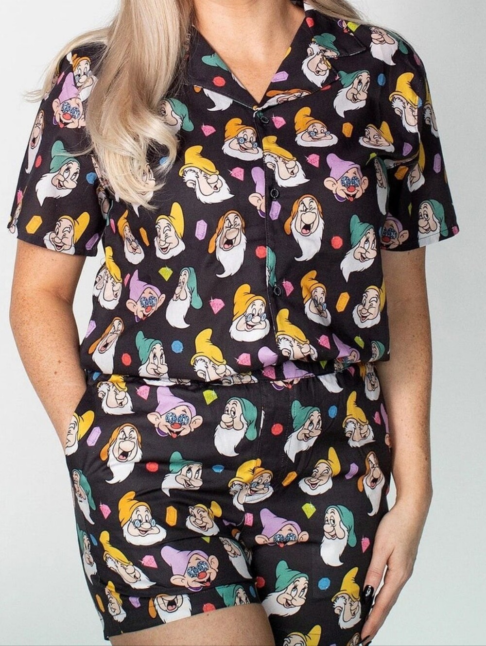 Cakeworthy Disney Seven Dwarf Set - L